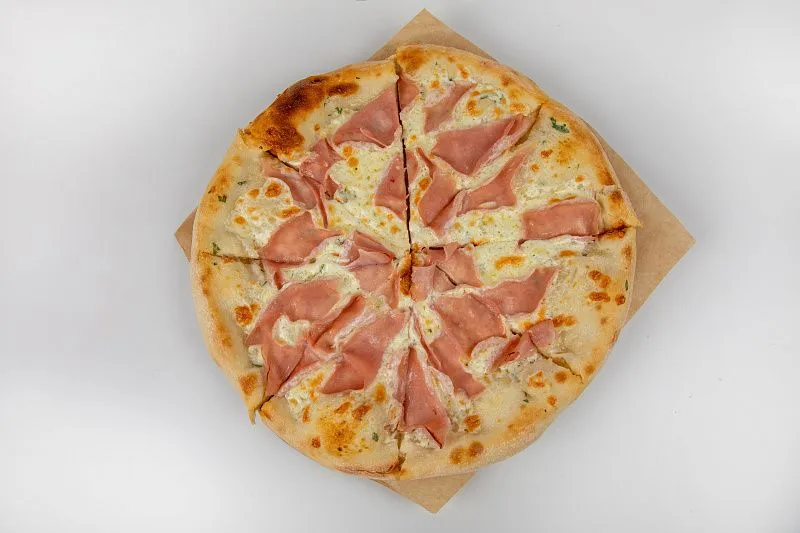 Пицца Ветчина-сыр